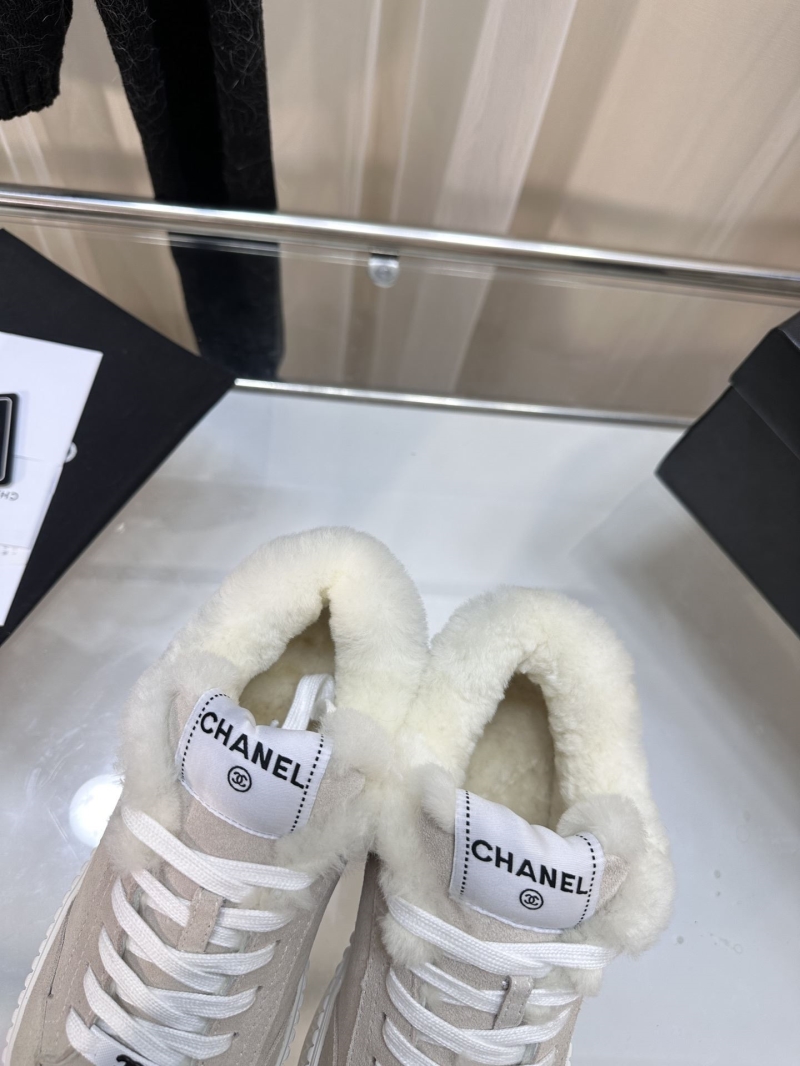 Ch**el sport shoes
